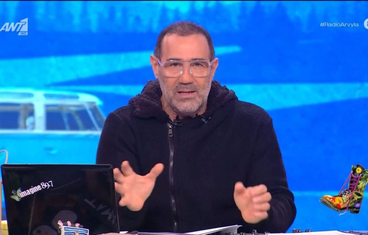 Κανάκης για Survivor: «Άιντε, άιντε, υπάρχει έστω και ένας άνθρωπος που κάθεται και το βλέπει;»