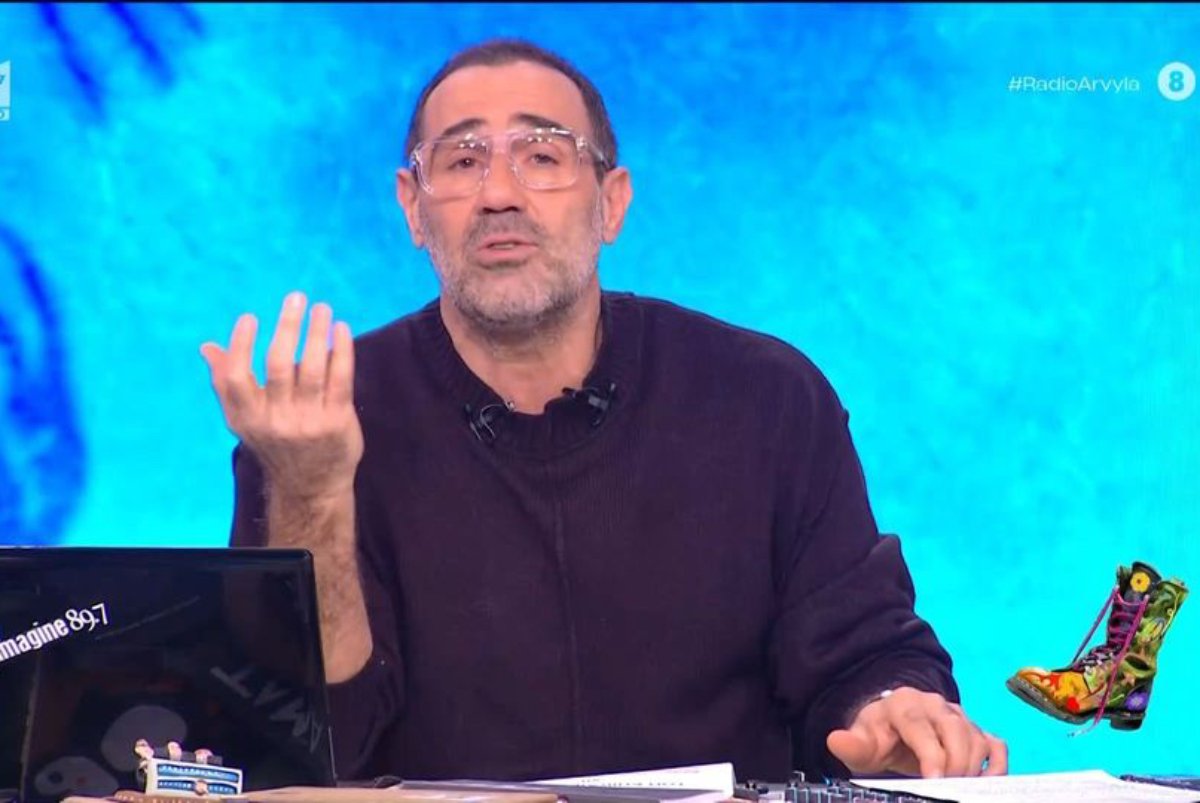 Αντώνης Κανάκης: «Έχετε φτάσει και εσείς στο σημείο να λέτε “δεν θέλω να ξυπνήσω”;»