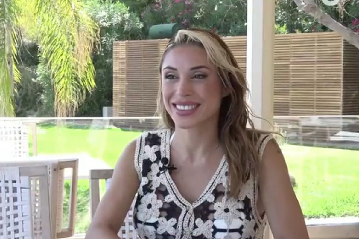 Μαρία Καρλάκη: «Ο βιολογικός πατέρας του γιου μου έχει επιλέξει να μην υπάρχει μετά τη γέννα»