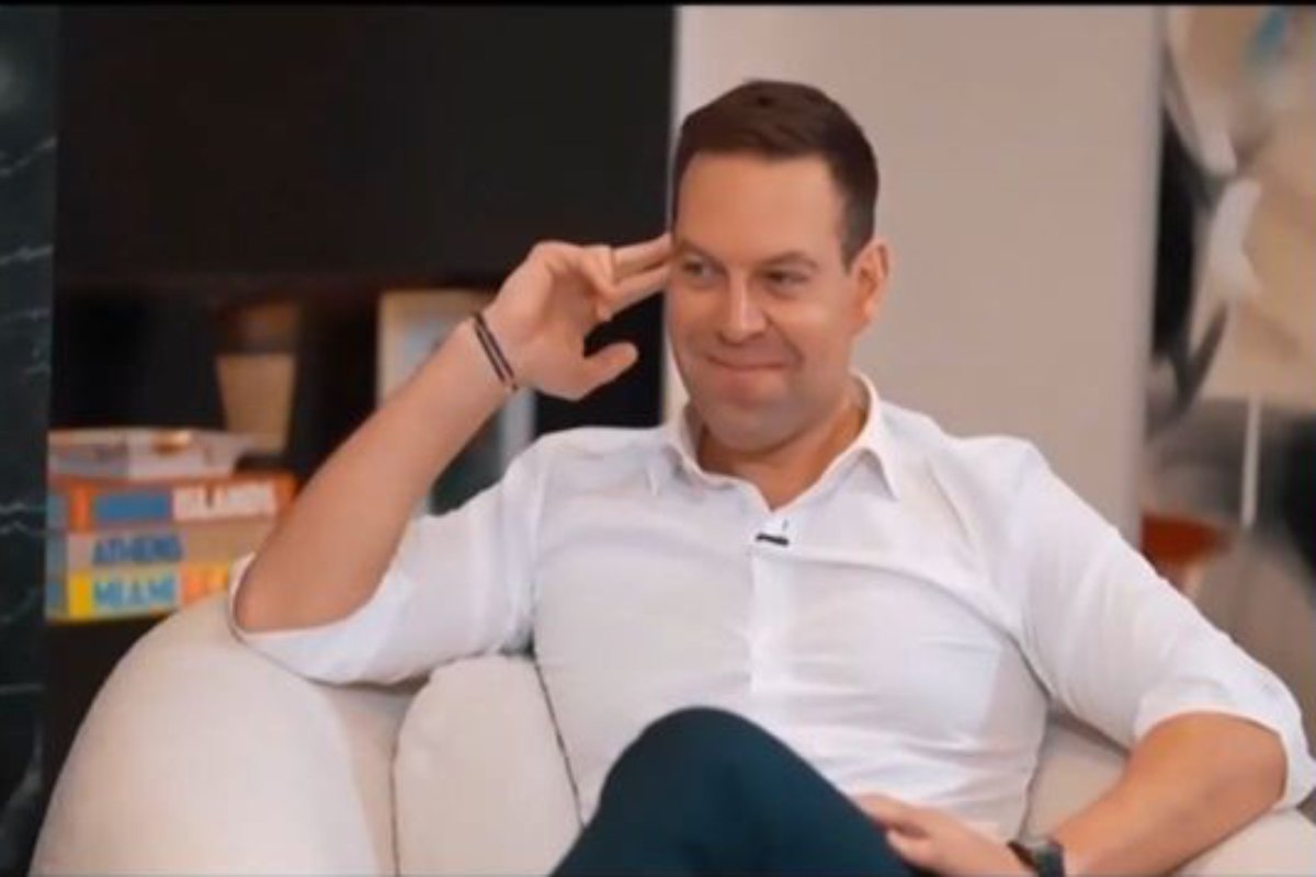 Στέφανος Κασσελάκης: «Υπάρχουν άνθρωποι στην Βουλή και στην Κυβέρνηση που κρύβουν την σεξουαλικότητά τους»