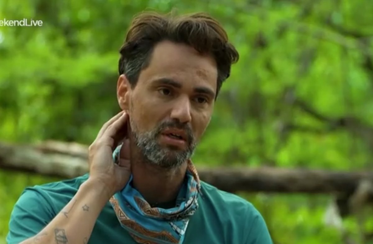 Survivor: Ο Μυλωνάς “ρίχνει τα βέλη” του στον Gio Kay για το ψευδώνυμό του – «Τον έλεγα στο μυαλό μου JLo»