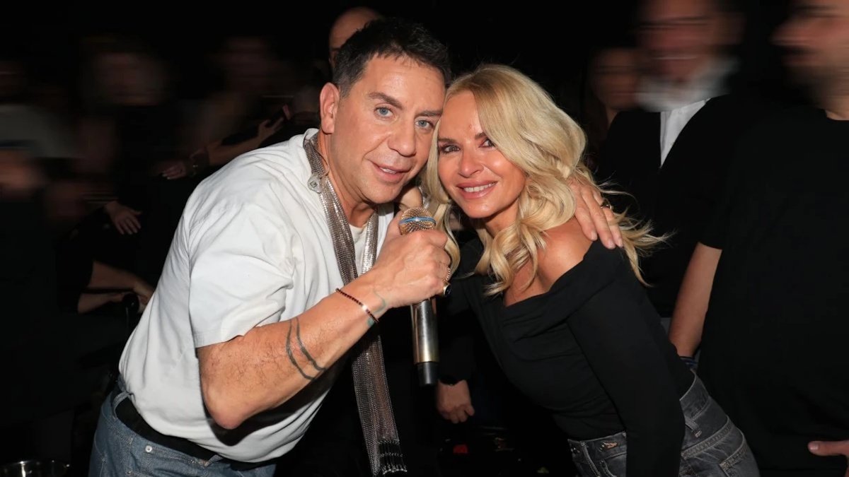 Μαρία Μπεκατώρου: Διασκέδασε στον Γιώργο Μαζωνάκη