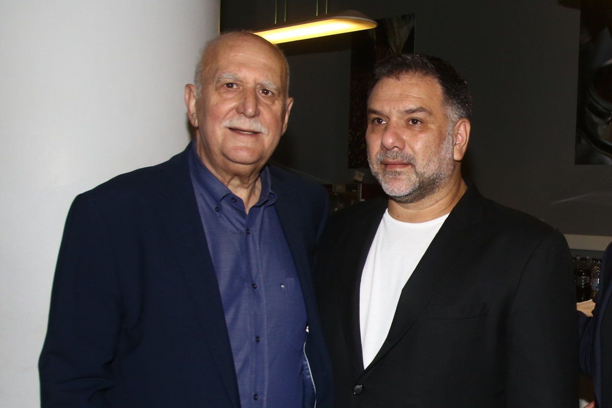 Γρηγόρης Αρναούτογλου: Μας δείχνει πώς είναι το γραφείο του Γιώργου Παπαδάκη στον ΑΝΤ1, μετά τον θάνατό του