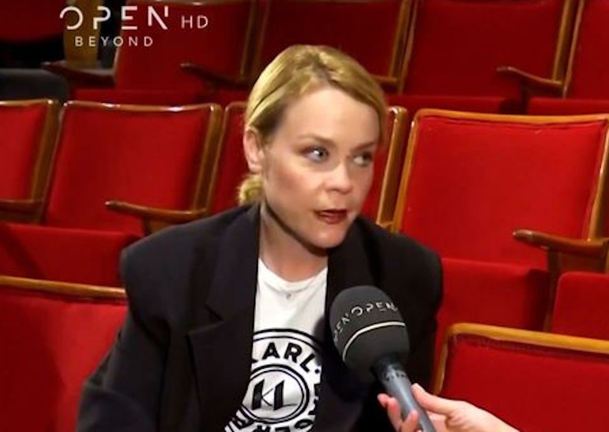 Λένα Παπαληγούρα: «Έχω νιώσει άβολα – Με ρωτούσαν συνέχεια για τη δουλειά του πατέρα μου»