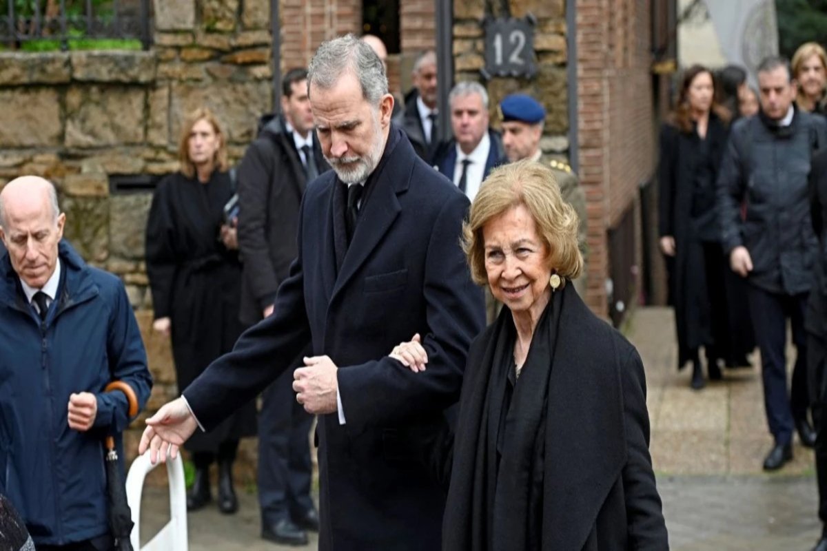 Πριγκίπισσα Ειρήνη: Λαϊκό προσκύνημα στη Μαδρίτη με την παρουσία του βασιλιά Φελίπε