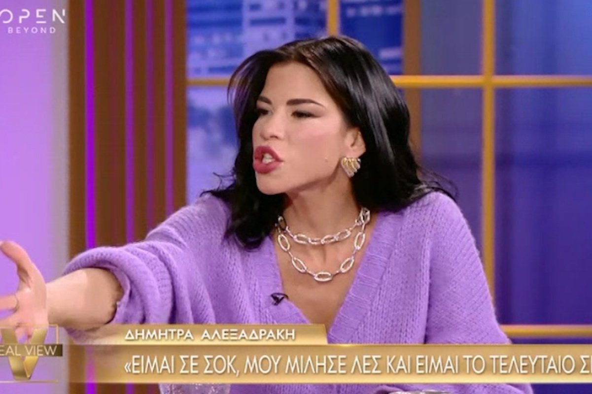 Καραβοκύρη για το ξέσπασμα της Αλεξανδράκη: «Αρνούμαι να πιστέψω ότι είναι μονταρισμένο υλικό – Βαμμένη, στυλιζαρισμένη απόγνωση»