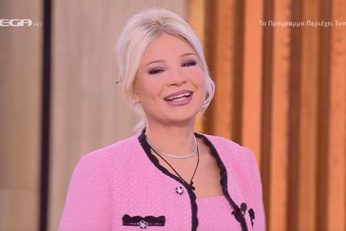 Φαίη Σκορδά: Με ιταλικό «αέρα» στο πλατό – Πήρε το κομπλιμέντο της και συγκινήθηκε – «Ξέρεις ποιος μου το έλεγε αυτό πάντα;»