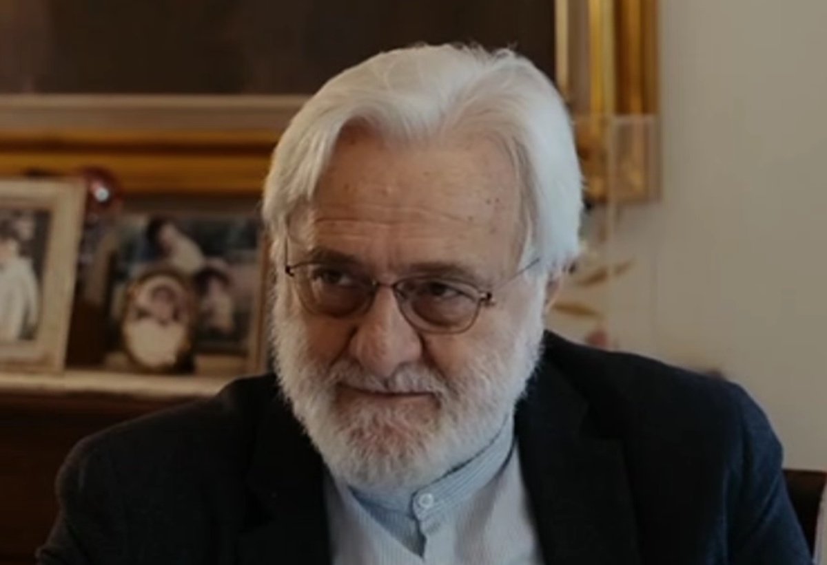 Γιάννης Σμαραγδής: «Κάποιος έδιωχνε τους ηθοποιούς που έρχονταν να παίξουν τον Καποδίστρια – Ο Μυριαγκός δεν ήταν πρώτη επιλογή»