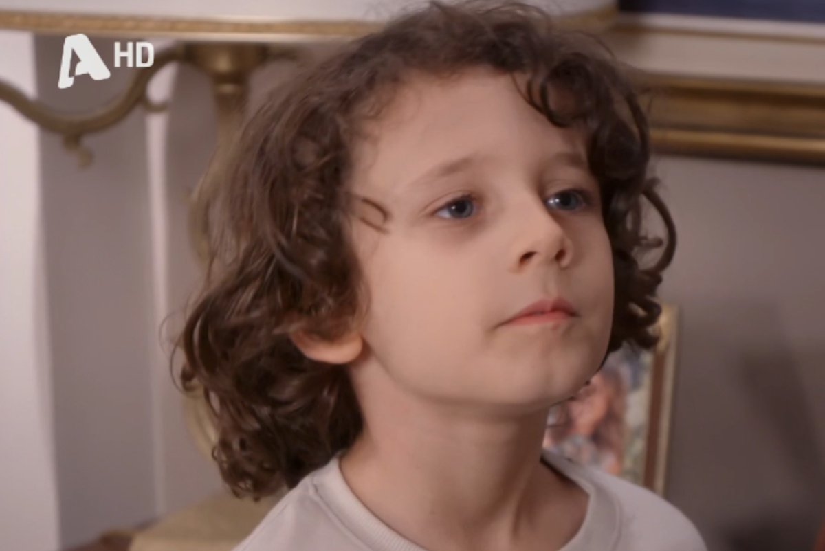 Το σόι σου: Λολάθηκε το Χ με τον Βαγγέλη junior – «Ίδιος ο παππούς του, δεν μπορώ!»