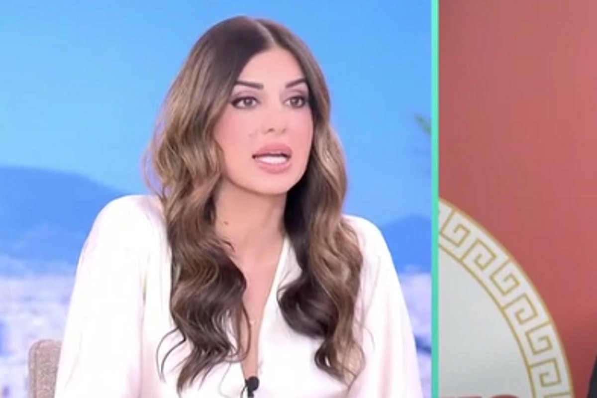 Σταματίνα Τσιμτσιλή για Νίκο Μουτσινά: «Δηλαδή κλαίνε οι χήρες… Έχει βγάλει πάρα πολλά χρήματα από την τηλεόραση»