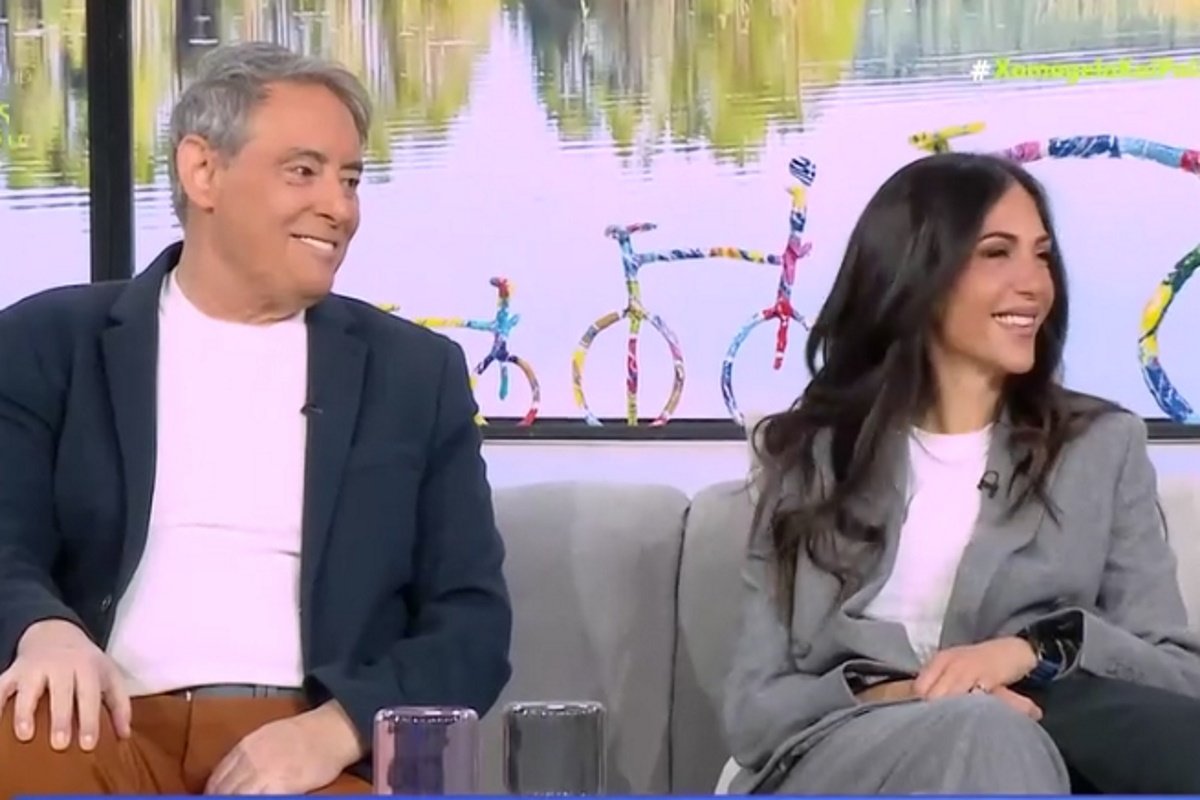 Ιορδάνης Χασαπόπουλος για Ανθή Βούλγαρη: «Δέχομαι μεγάλη πίεση να κάνουμε ψυχαγωγική εκπομπή»