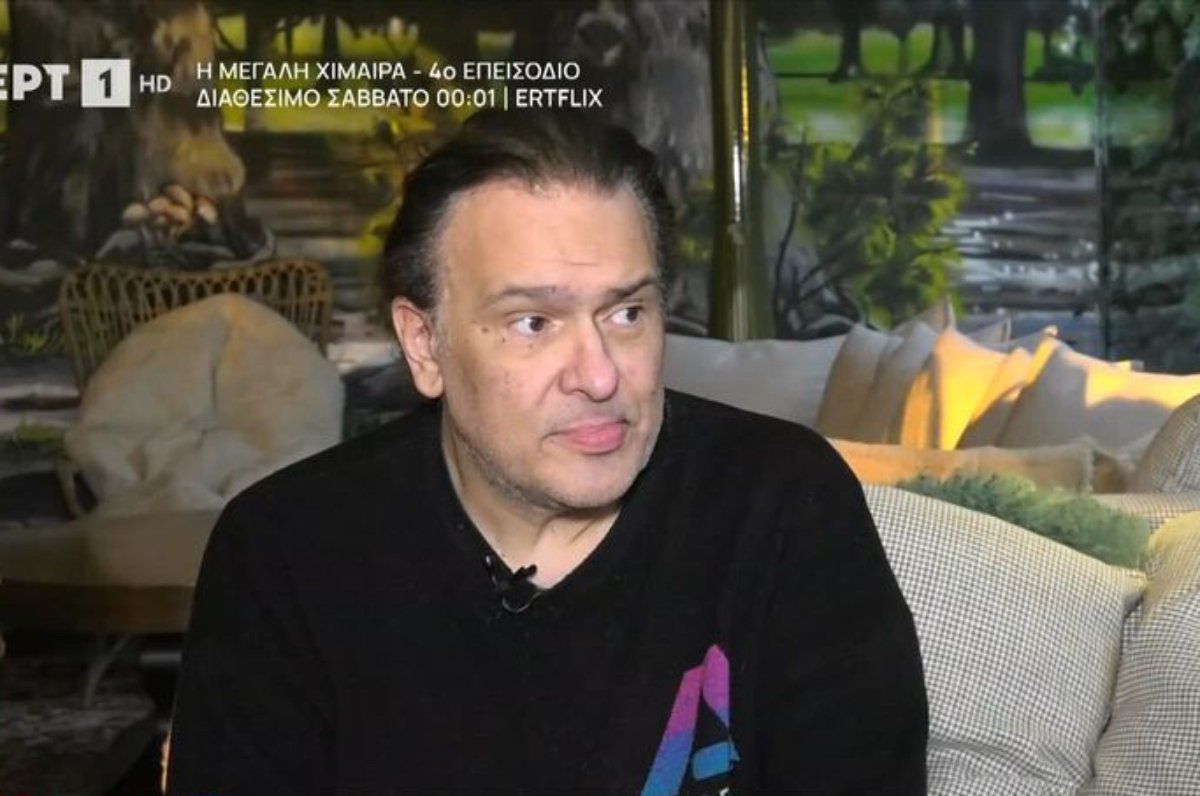 Κώστας Λειβαδάς: «Έγραψα στίχους σε χαρτοπετσέτες και παραλίγο να τις πετάξω»