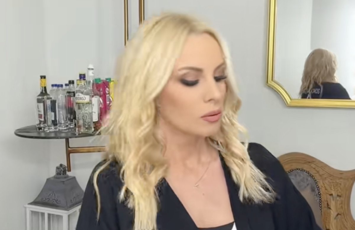 Πέγκυ Ζήνα: Τραγούδησε το «Ματώνω» της Αμαλίας από το “Παρά Πέντε” και ξετρέλανε το TikTok