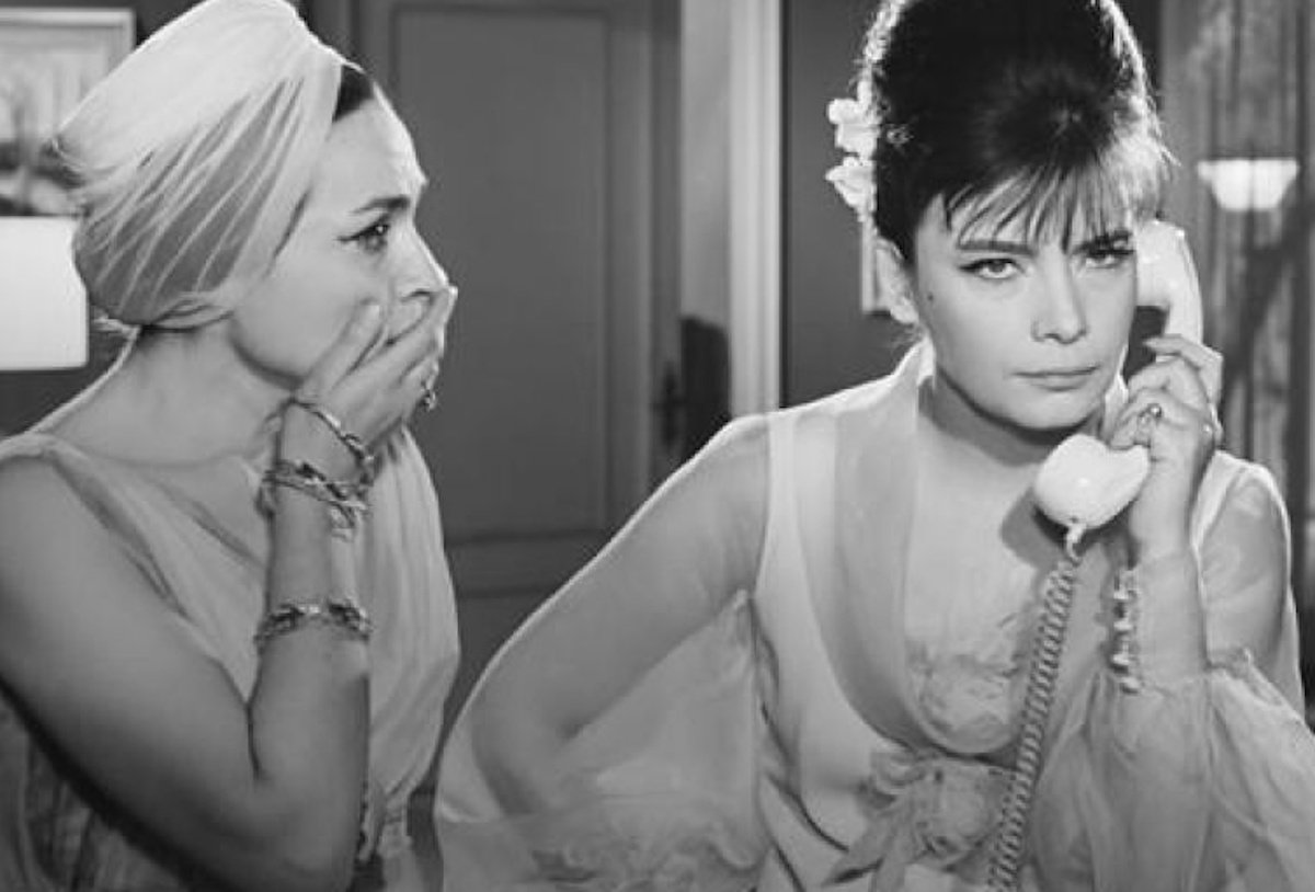 «Γυρίσατε;»: Η ατάκα της Καρέζη που δεν γέρασε ποτέ