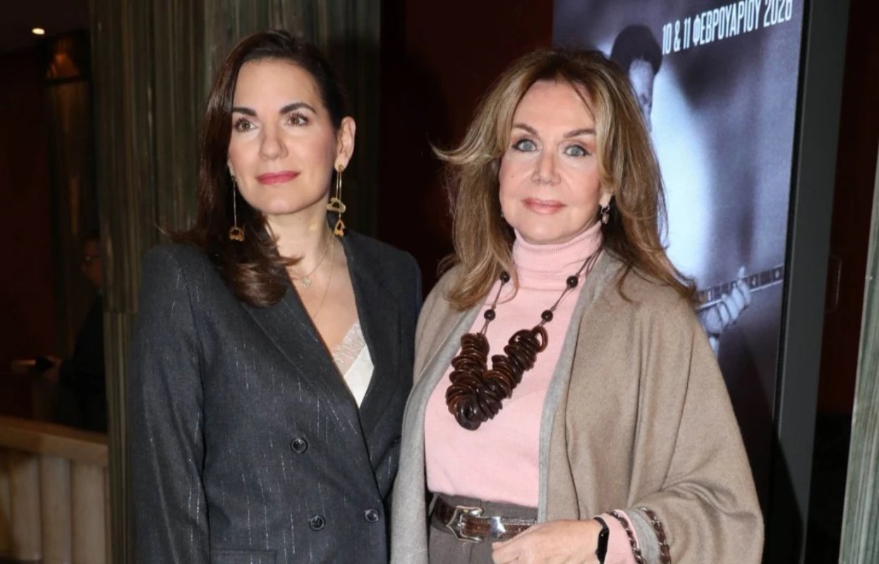 Όλγα Κεφαλογιάννη – Αγάπη Πολίτη: Nέα κοινή εμφάνιση στο Θέατρο