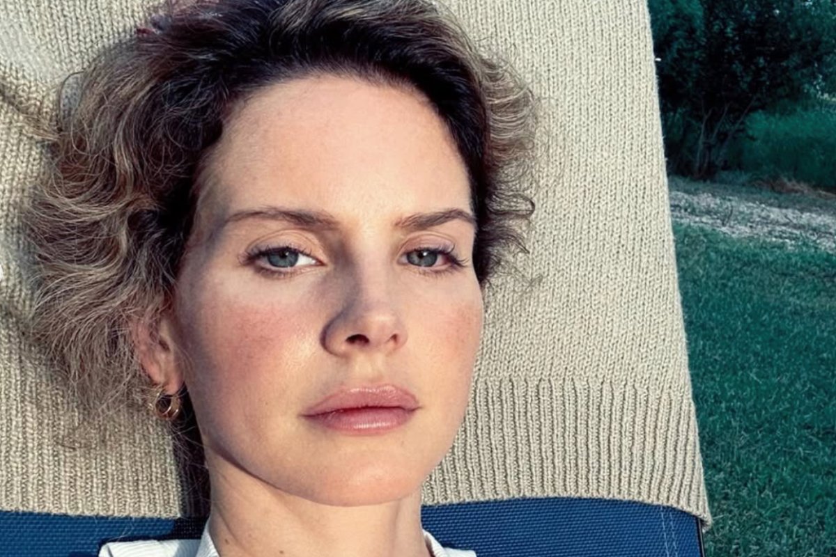 Lana Del Rey: Κυκλοφόρησε το νέο τραγούδι της, εμπνευσμένο από τον σύζυγό της