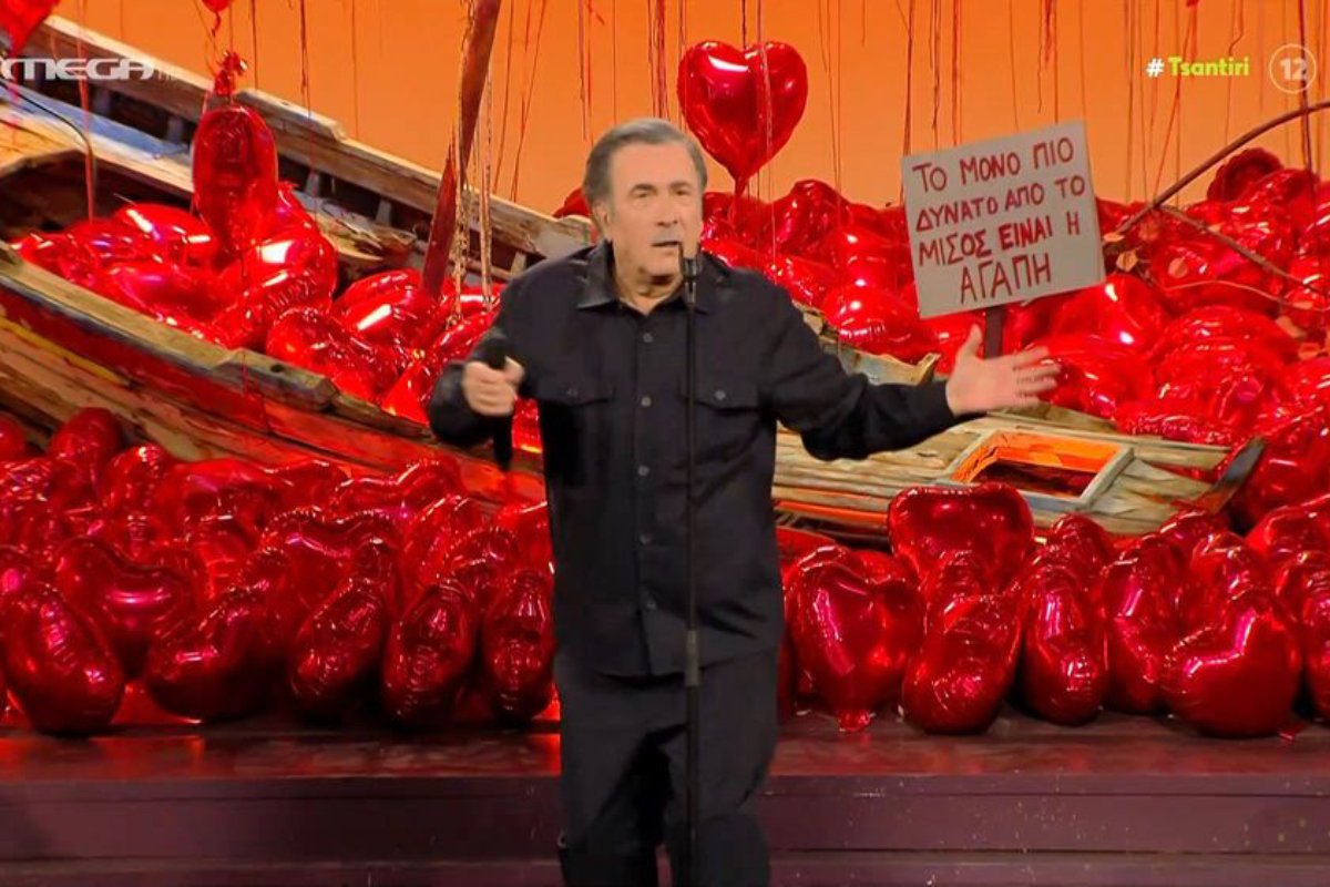 Λάκης Λαζόπουλος: «Αυτό το “φέρε, φέρε, Ferto, Ferto”, μόλις το άκουσα, μου θύμισε τον πατέρα μου»