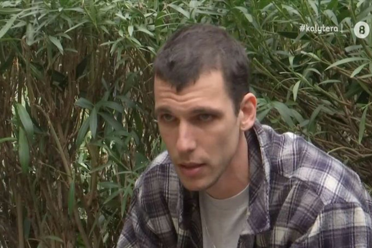 Βασίλης Μίχας: «Πιστεύω ότι στην υποκριτική είναι το πιο βρώμικο παιχνίδι – Eίμαι σκληρός παίκτης»