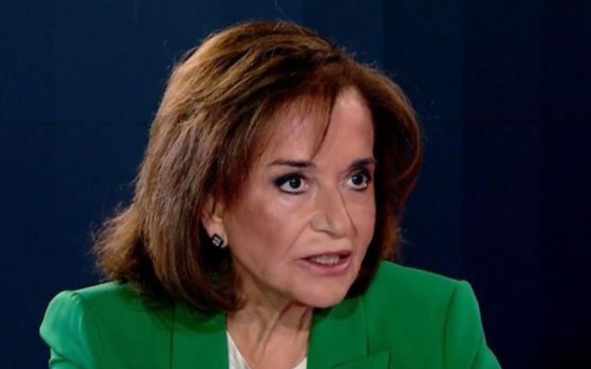 Ντόρα Μπακογιάννη: Μιλάει για την περιπέτεια υγείας της Σίας Κοσιώνη – «O Κώστας είχε να διαχειριστεί και το παιδί…»