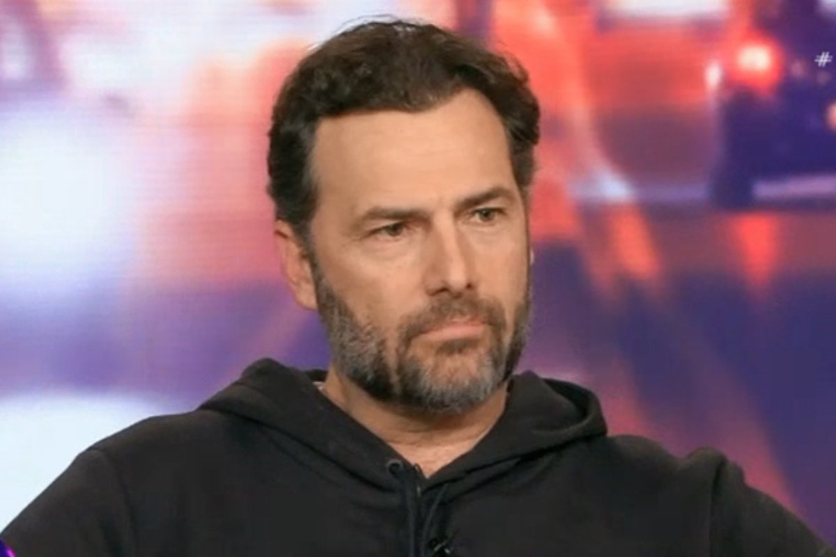 Παναγιώτης Μπουγιούρης: Σοκάρει η εμπειρία του στο Ιράν – «Με βουτάνε από τα χέρια με αρκετή πυγμή…»