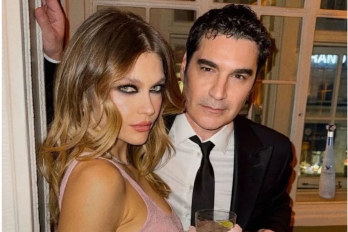 Παπακαλιάτης – Ανδριολάτου: Οι δύο ηθοποιοί μαγνήτισαν τα βλέμματα στο πάρτυ της βρετανικής Vogue