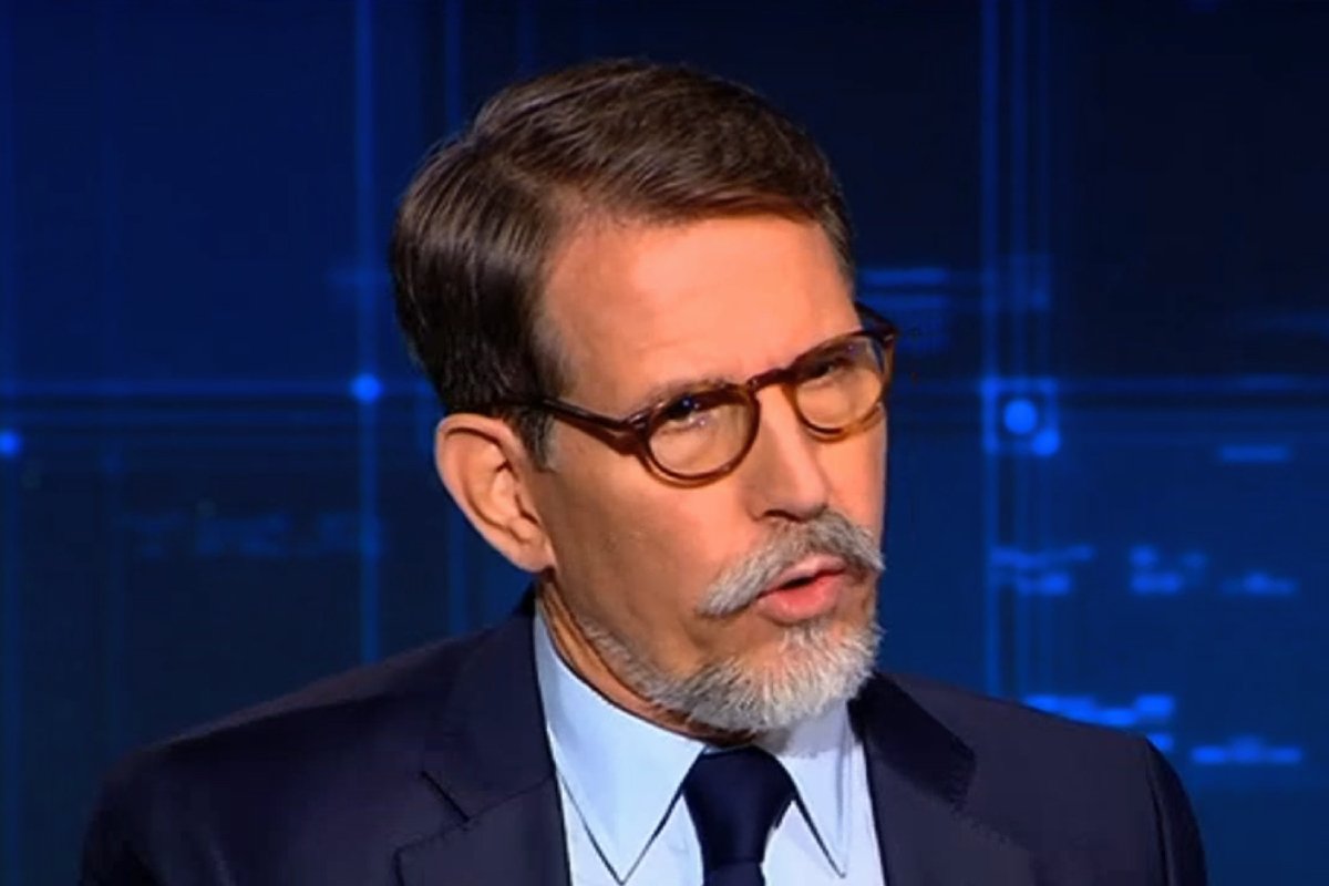 Παύλος Ντε Γκρες: «Το τι ήμασταν πρίγκιπες και ότι δεν είχαμε επίθετο ήταν πολύ δύσκολο να κυκλοφορεί κανείς…»