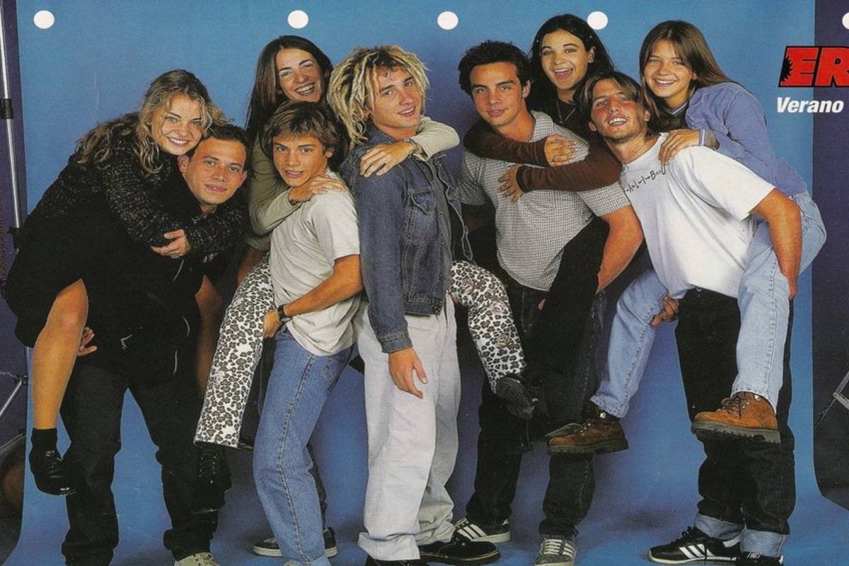 Οι πεταλούδες ελεύθερες πετούν: Το καλοκαίρι, οι έρωτες και οι αναμνήσεις που ζουν για πάντα