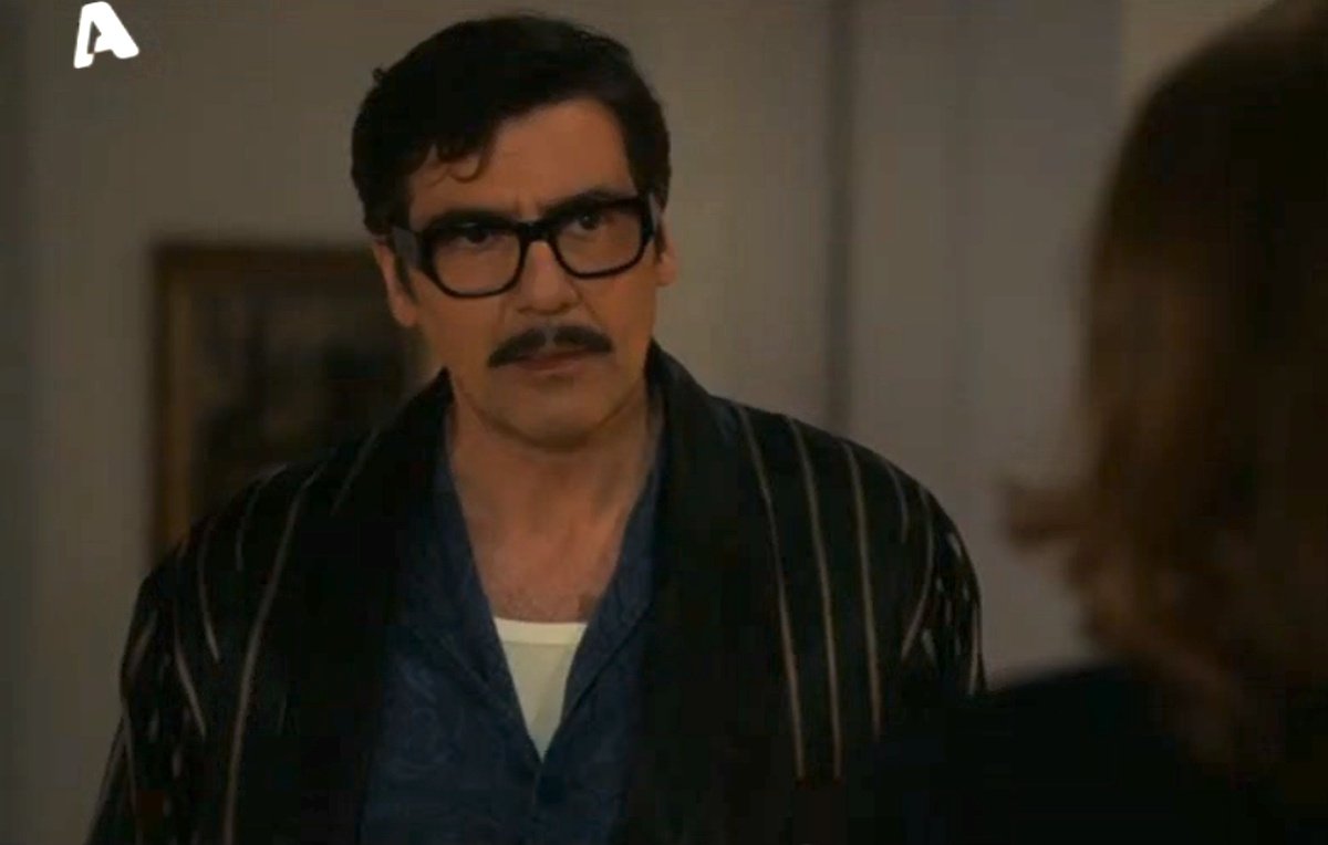 Porto Leone – X: «Βούλγαρη, σκάσε σατράπη, μπαμπούλα της οικογένειας!»