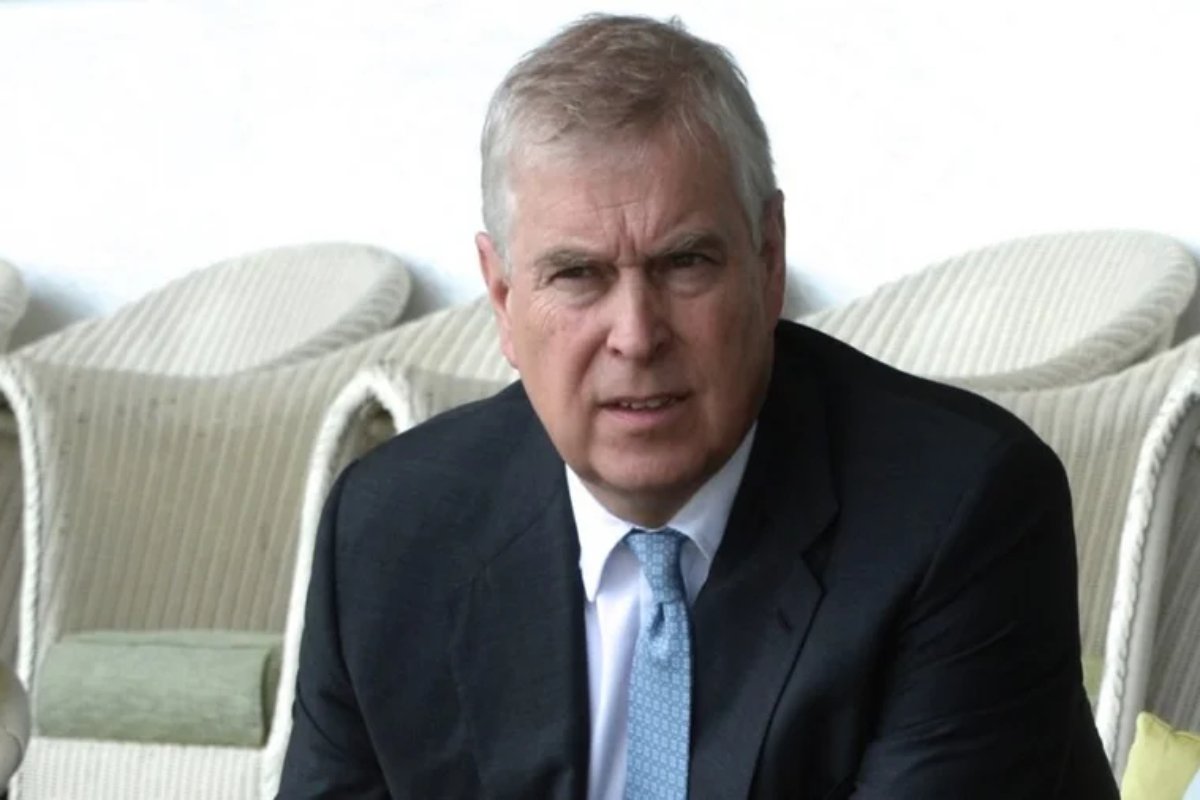 Πρίγκιπας Άντριου: Συνελήφθη για παράβαση καθήκοντος σχετικά με την υπόθεση Επστάιν