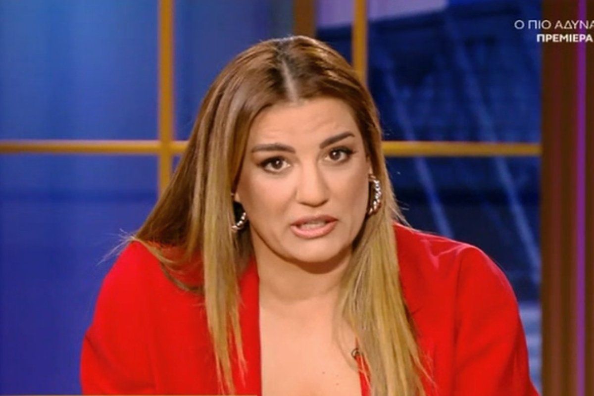 Παπίλα για Τέμπη: «Με κάνει να αισθάνομαι άβολα και με στεναχωρεί να βλέπω τους γονείς τόσο χωρισμένους…»