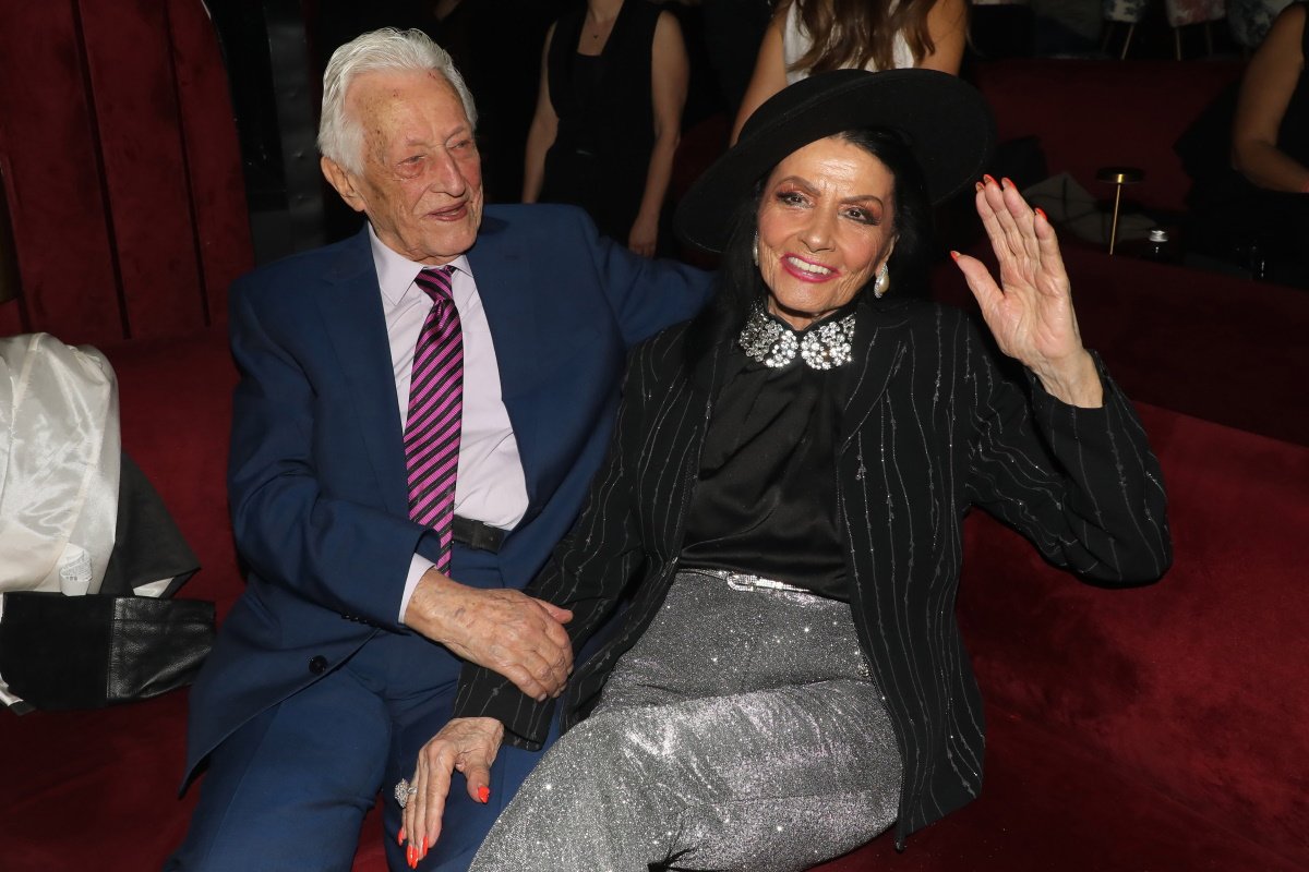 Πύρρος Αναγνωστόπουλος: Το τελευταίο αντίο χωρίς τη Ζωζώ Σαπουντζάκη – Η συμφωνία τους πριν από τον θάνατό του