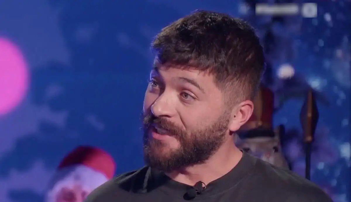 Άρης Τσάπης για «Ευτυχισμένους Μαζί»: «Δεν ξέρω αν έπρεπε να το πω αυτό – Ήταν όλο σαν λαβύρινθος»