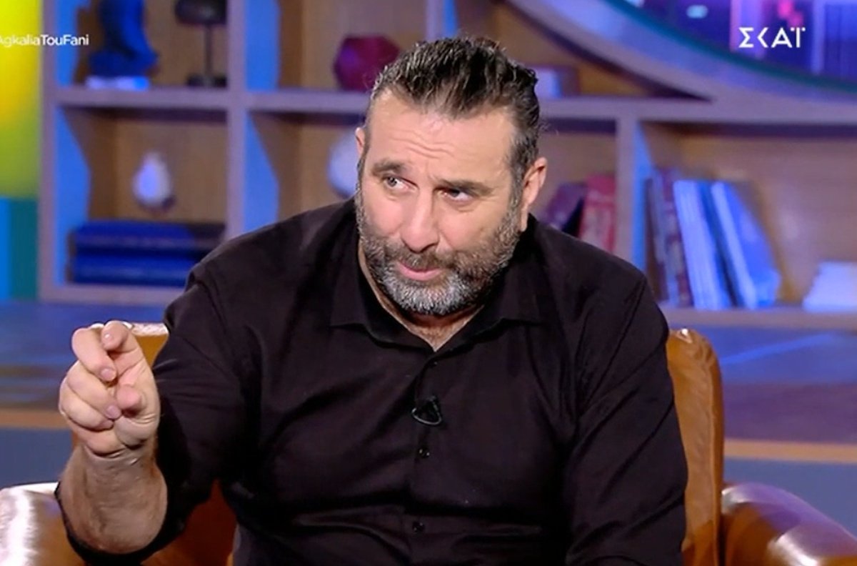 Ηλίας Βαλάσης: «Ο Σεφερλής είναι αδιανόητα συγκλονιστικός για μένα. Τον θεωρώ πολύ καλύτερο από…»