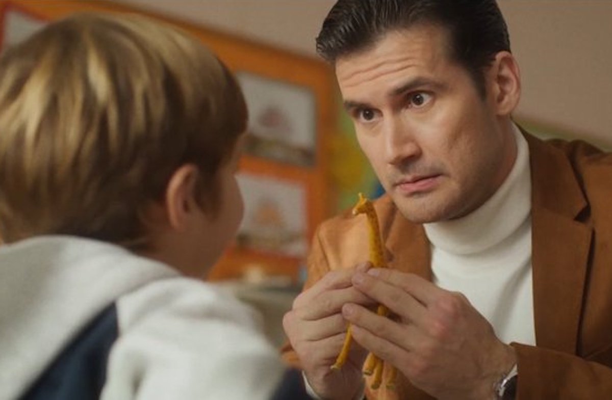 Μπαμπά σ΄αγαπώ: Έπεσαν τα τείχη του μπαμπα-τρέχα και το Χ έλιωσε: «Τους αγαπώ!»