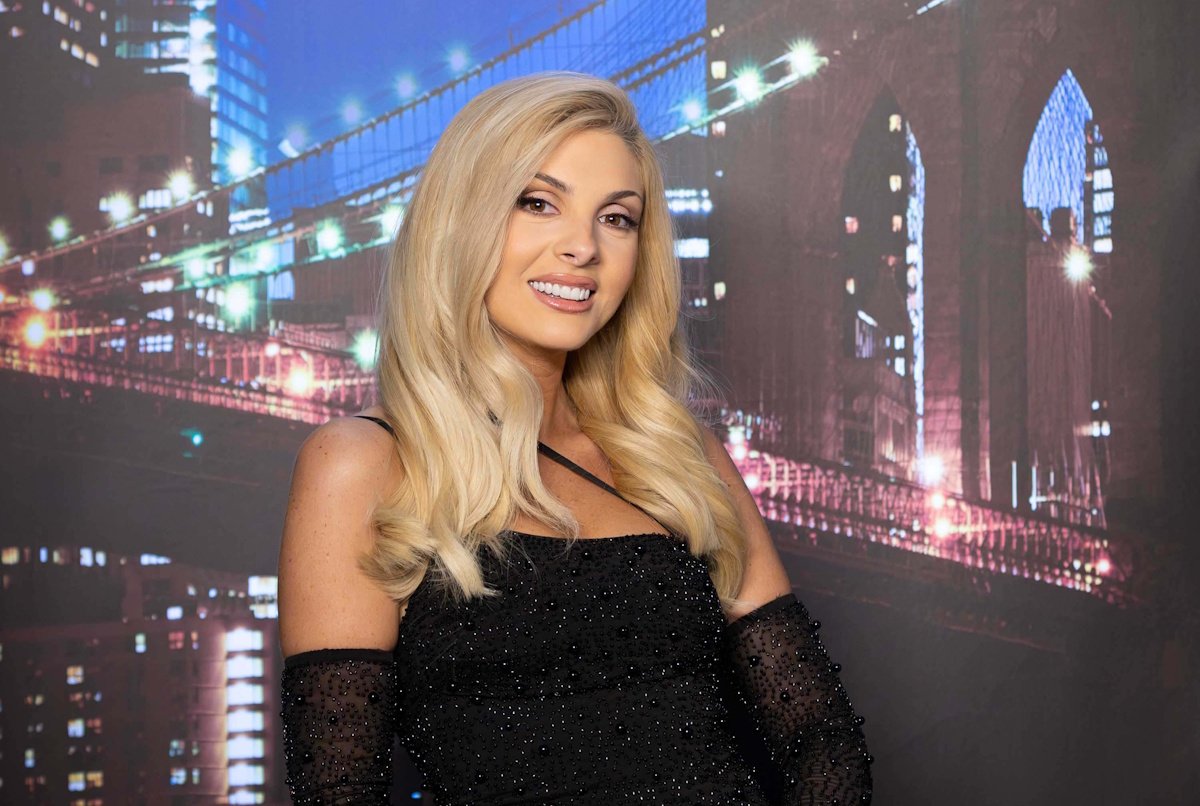 Φαίη Φώτου: «Με το που πλησίασα τον Νότη Σφακιανάκη, μου κόπηκαν τα πόδια και έπεσα κάτω – Με σήκωσε από τις μασχάλες»