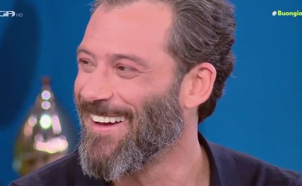 Αντίνοος Αλμπάνης για Μαρινέλλα: «Ήθελα να τελειώσει αυτό το αμήχανο – Ήμουν πεπεισμένος ότι δε μιλάει για μένα»