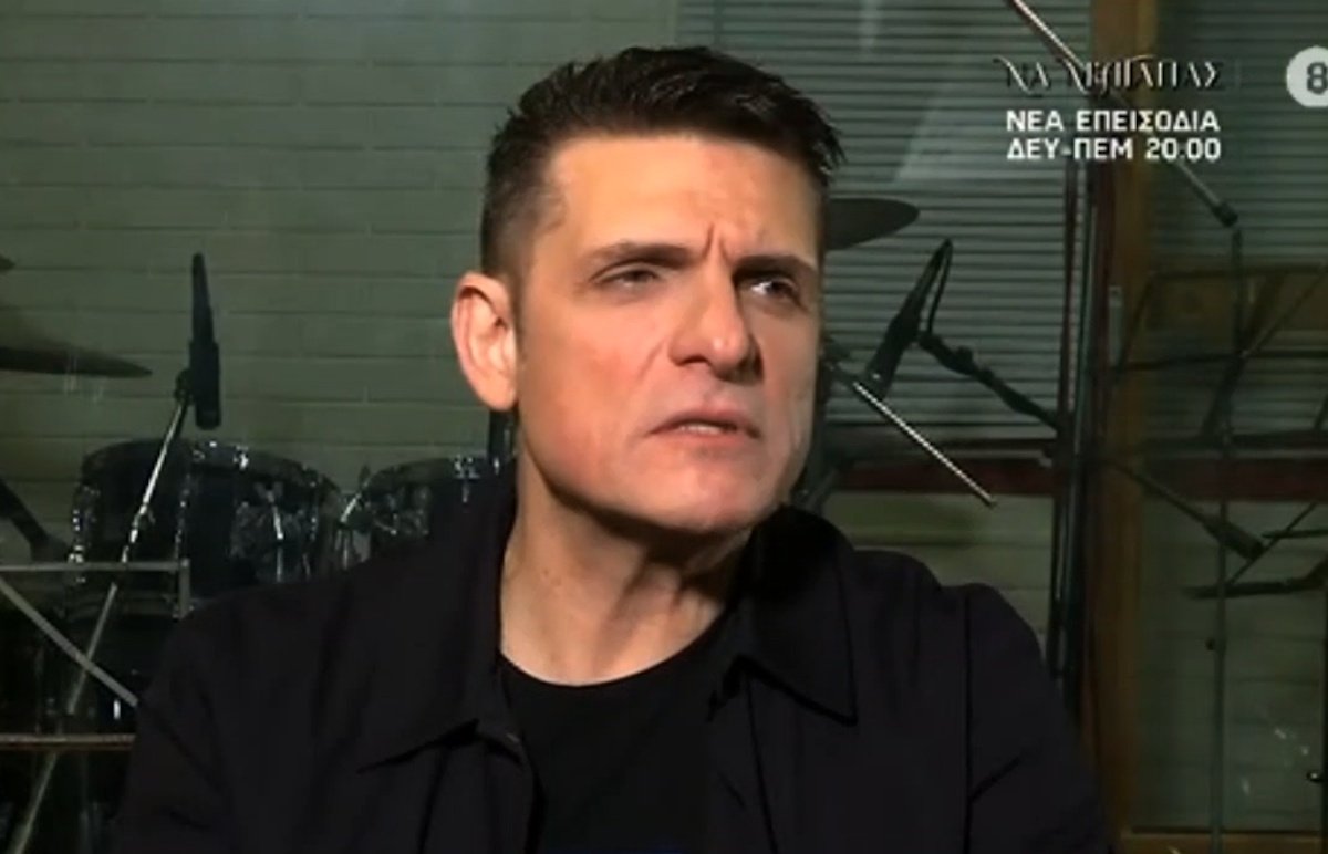 Χρίστος Αντωνιάδης: «Έχω κλάψει ηχογραφώντας τραγούδια επειδή δεν μου άρεσαν»