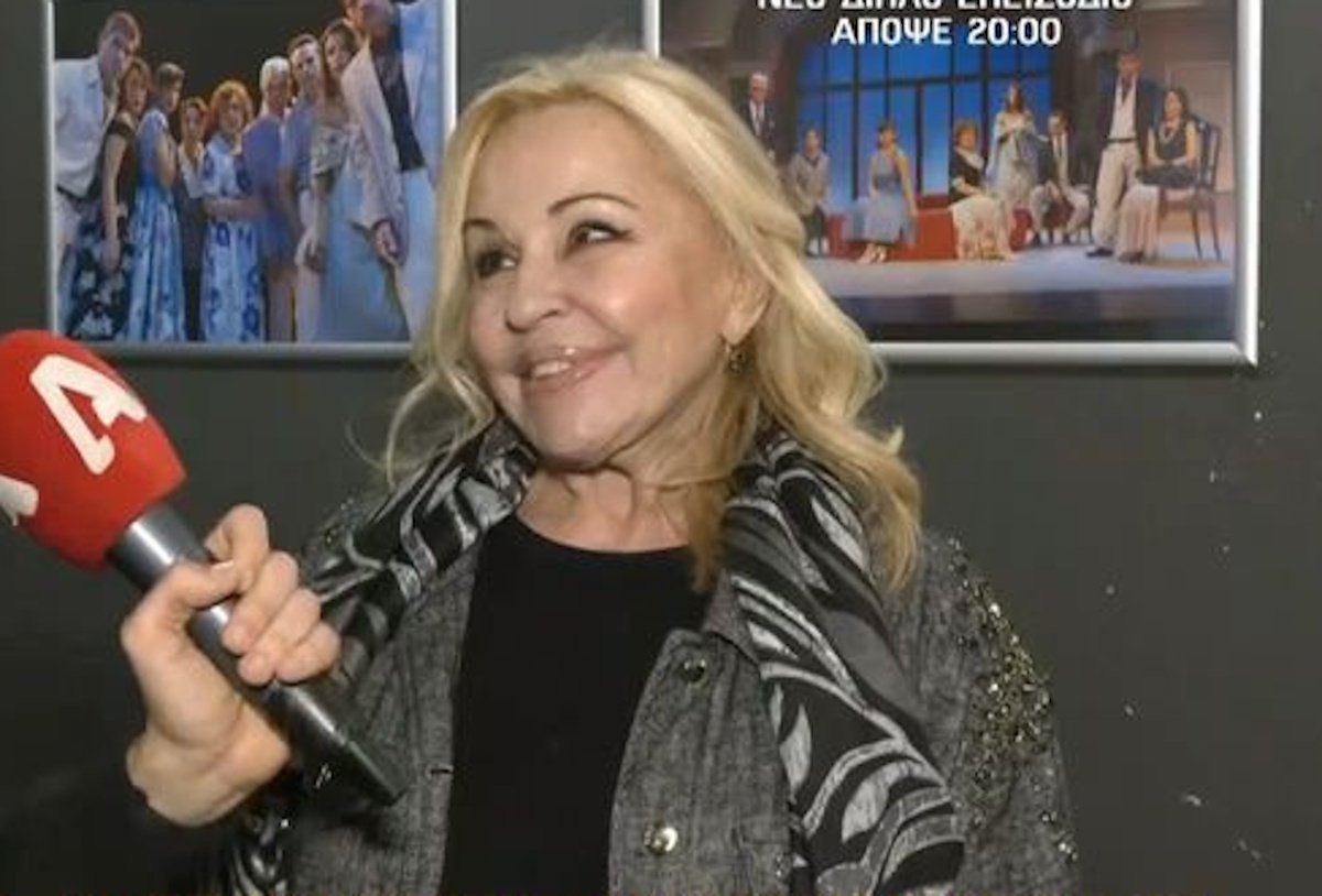 Μπέσσυ Αργυράκη: «Σταμάτησα να λέω στην κόρη μου πότε θα γίνω γιαγιά»