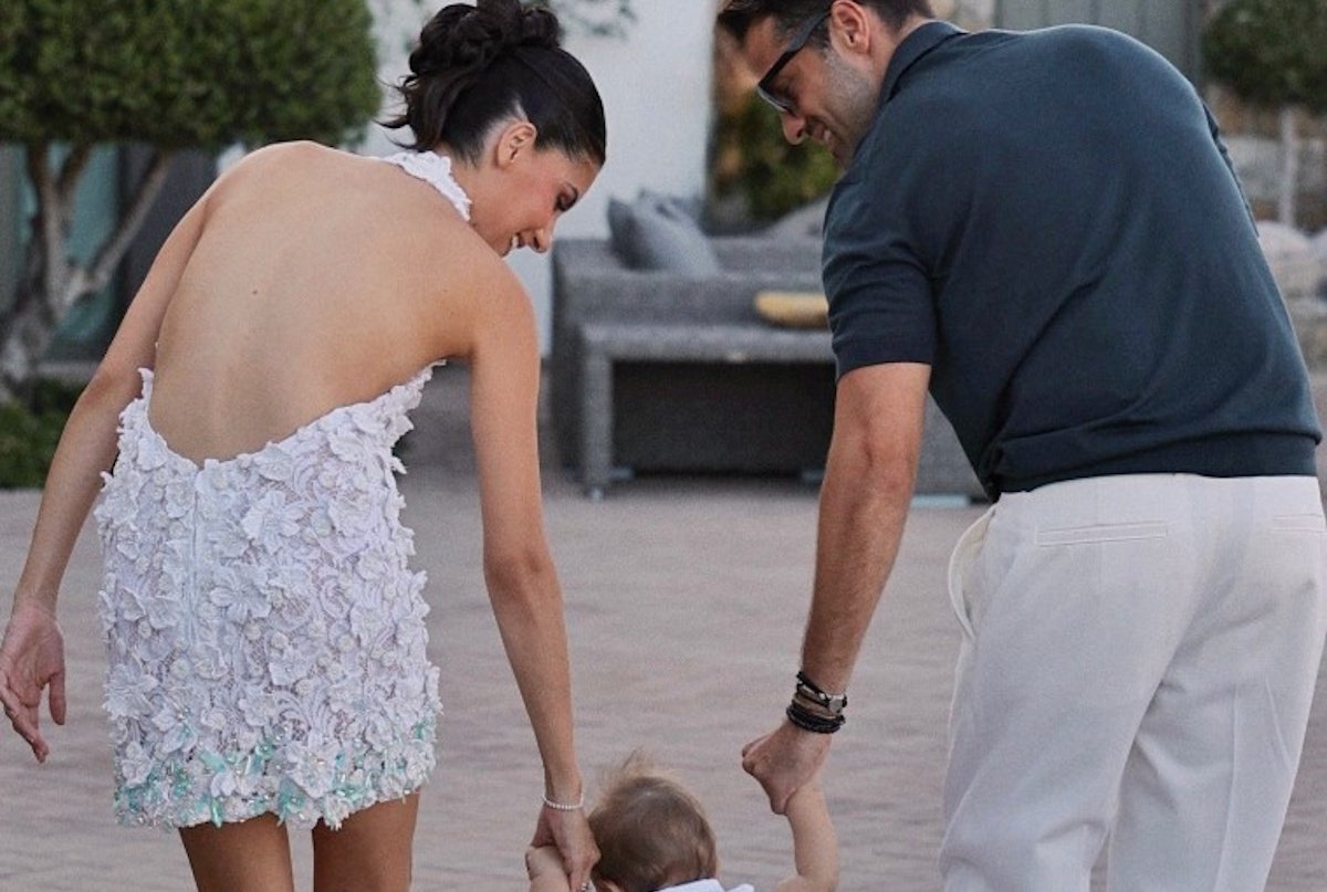 Κωνσταντίνος Αργυρός: Ο γιος του φόρεσε ασορτί μπλούζα με εκείνον – Ό,τι πιο χαριτωμένο είδαμε σήμερα