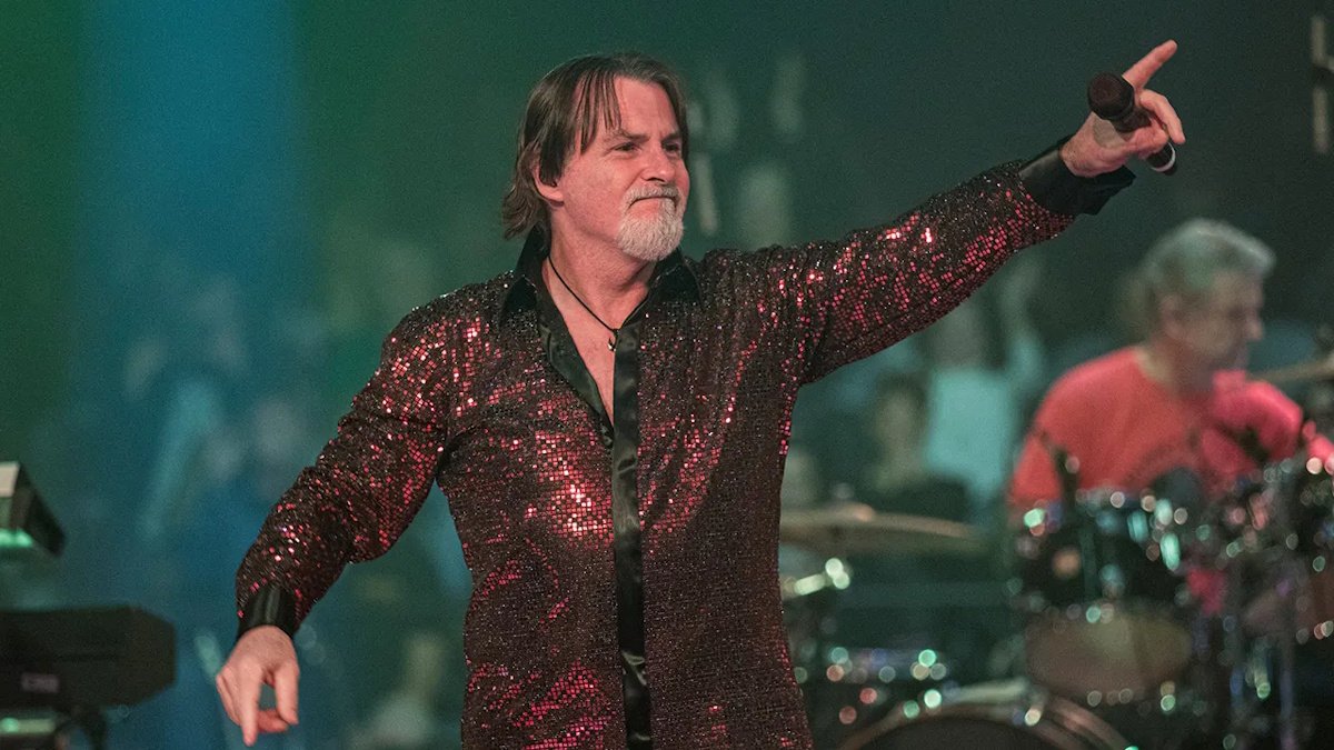 Πέθανε ο τραγουδιστής των «Boston», Τόμι Ντε Κάρλο