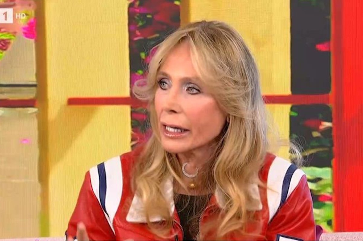 Κατερίνα Γιατζόγλου: «Με πήρε η Τζένη Βάνου με λυγμούς, τρεις μέρες μετά πέθανε»