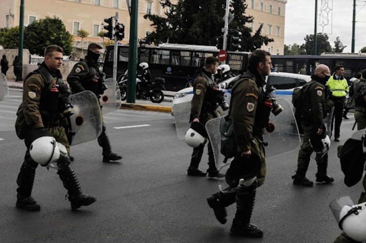 Έκτακτα μέτρα ασφαλείας σε Αττική και Κρήτη για αμερικανικούς και ισραηλινούς στόχους