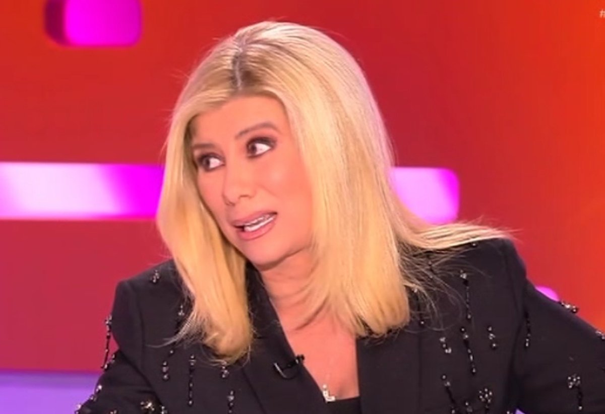 Η Ζήνα Κουτσελίνη «καρφώνει» τον Γιώργο Λιάγκα: «Ο ΑΝΤ1 τον πληρώνει για να ασχολείται με το δικό μου το “Ψαράκι”;»