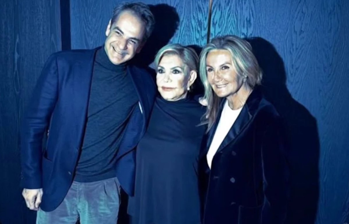 Κυριάκος Μητσοτάκης: «Η Μαρινέλλα αφήνει την Ελλάδα πιο σιωπηλή» – Οι φωτογραφίες που ανέβασε η Μαρέβα Γκραμπόφκσι