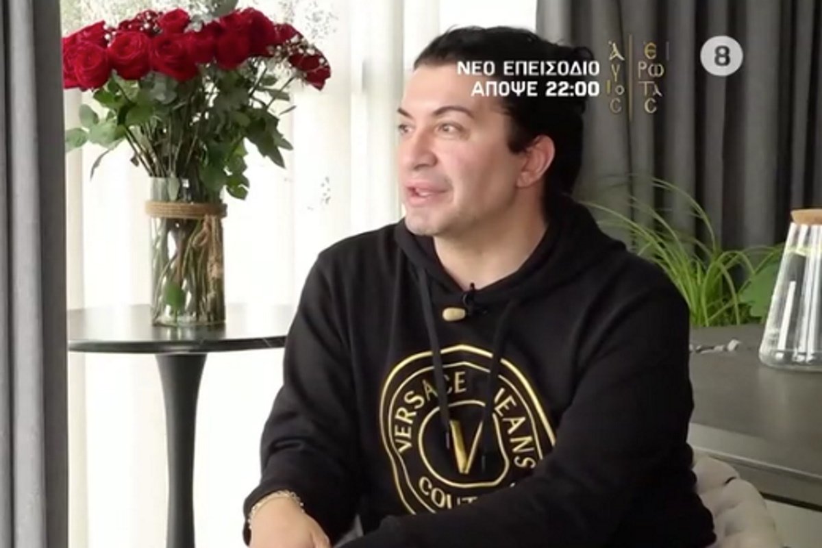 Βασίλης Μπουλούμπασης: «Έφυγα απότομα από τη Δέσποινα Βανδή, αλλά μιλάμε – Στην Ελένη Μενεγάκη χρωστάω…»