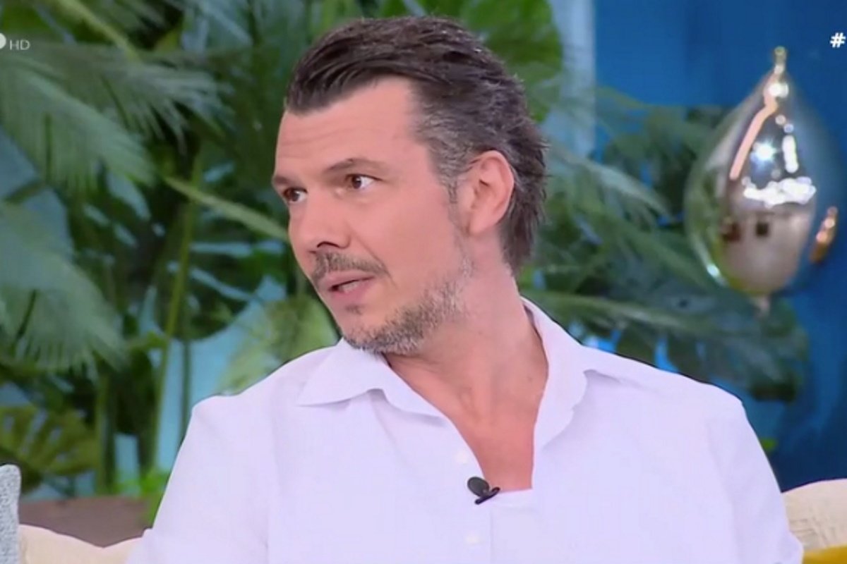 Ιωάννης Παπαζήσης: «Όταν βγαίνω στην Επίδαυρο, αντί να έχω άγχος, μου γυρίζει το μάτι, θέλω να τα διαλύσω…»