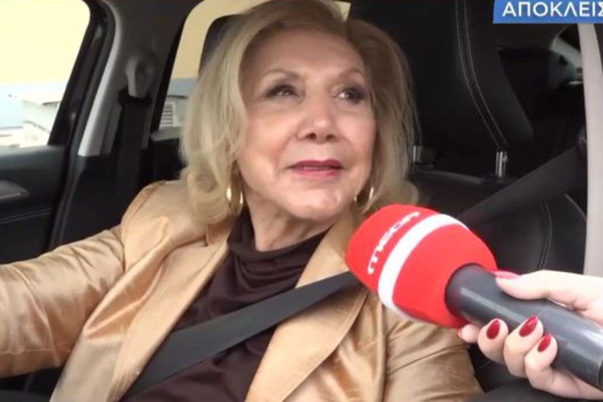 Λίτσα Πατέρα: «Μακάρι να επιστρέψει η Ελένη Μενεγάκη, μου λείπει, έχει μια γοητεία, είτε σου αρέσει είτε όχι…»