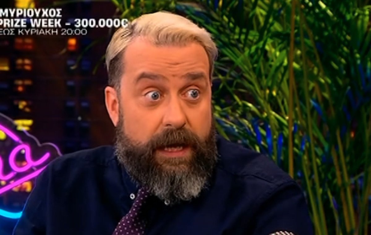 Ζήσης Ρούμπος: «500 άνθρωποι και δεν γέλασε κανείς – Ακούγονταν τα ποτήρια και τα τασάκια»