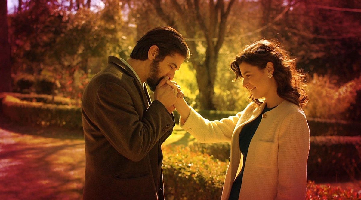 Άγιος έρωτας νέα επεισόδια 23-26/3: Χλόη και Νικόλαος ερωτευμένοι στην Αθήνα