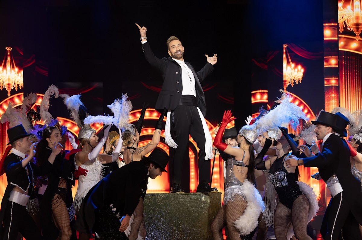 J2US: Ένα εκρηκτικό τηλεοπτικό γλέντι έρχεται στο 4ο live με τους μεγαλύτερους καλλιτέχνες του λαϊκού και παραδοσιακού τραγουδιού